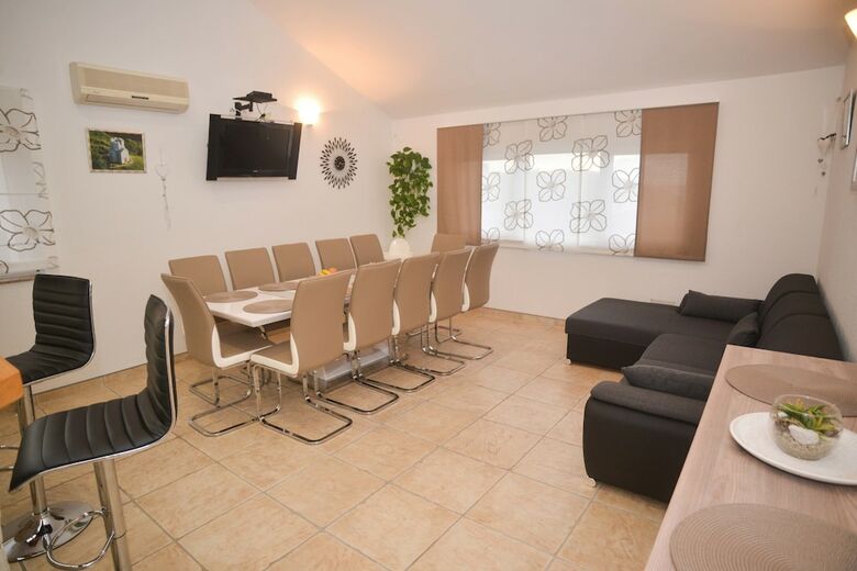 Villa Adria