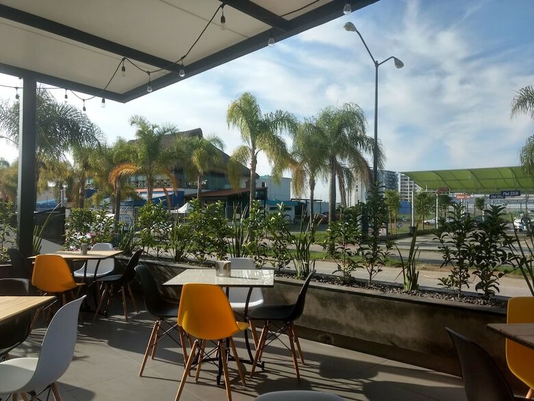 Aparthotel Aut�ntico Vertical