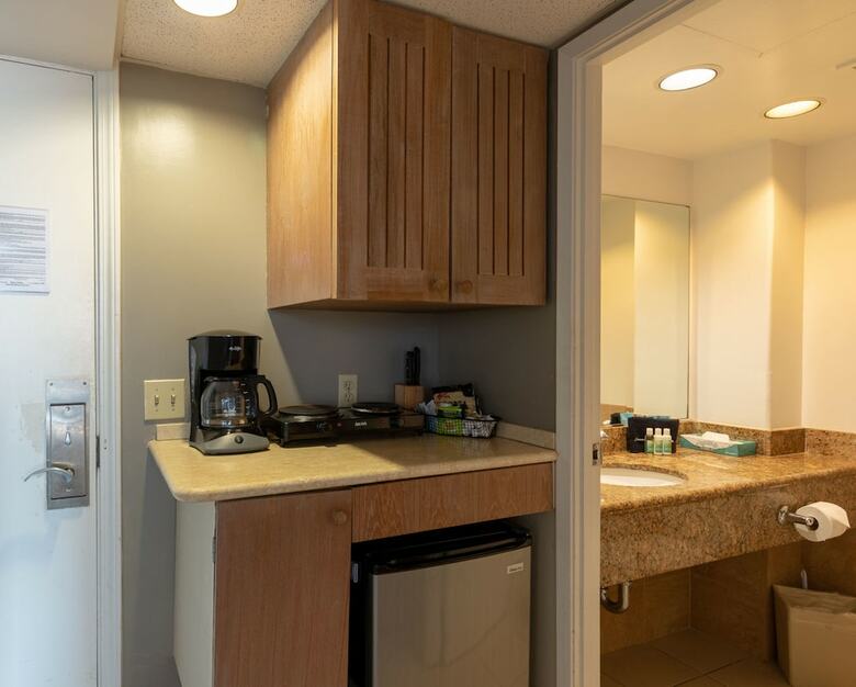 Aqua Palms - Suite 1110
