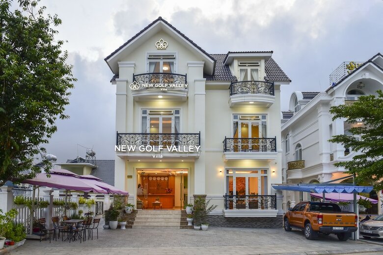New Golf Valley Hotel