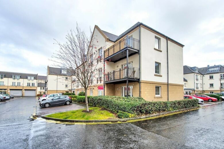 Modern 3 Bed/2bath City Centre Apartment