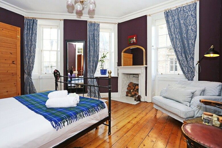 Old Town Gem - Apartment With Great City Views