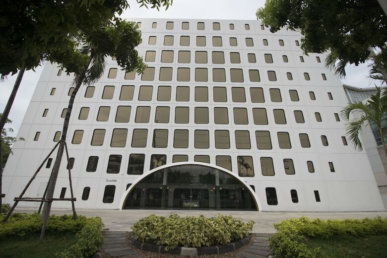Justice Hotel