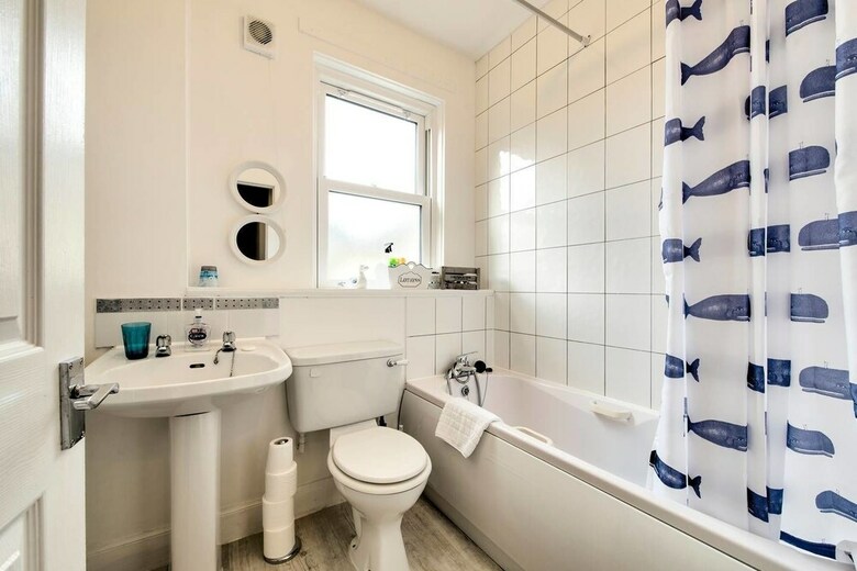Perfect N. Berwick Holiday Home W/ Free Parking