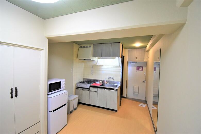 Aparthotel Hiroshima Base Hotel