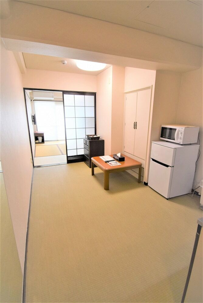 Aparthotel Hiroshima Base Hotel