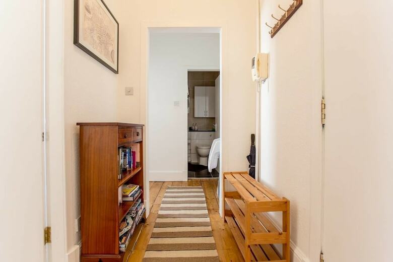 Old Town Stylish Apartment - 5 Mins Walk To Castle