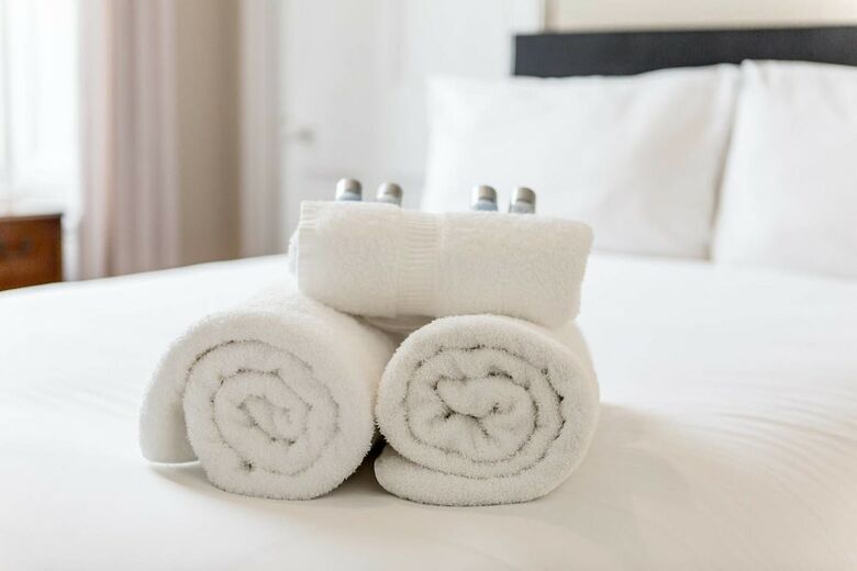 Old Town Stylish Apartment - 5 Mins Walk To Castle
