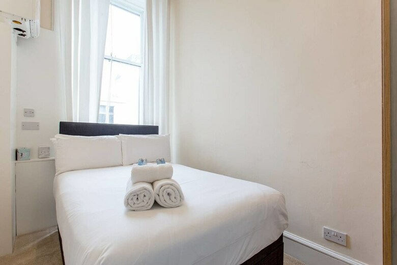 Old Town Stylish Apartment - 5 Mins Walk To Castle