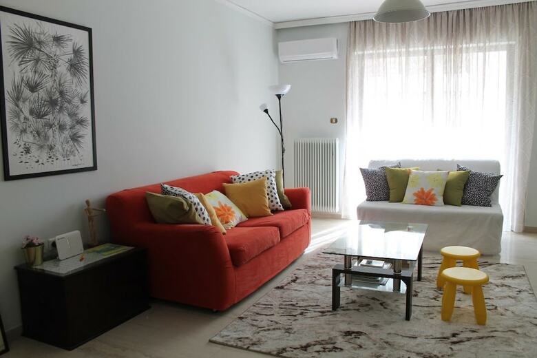 Spacy Stay Central Athinian Apartment