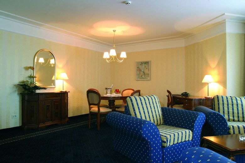 Imperial Hotel & Spa