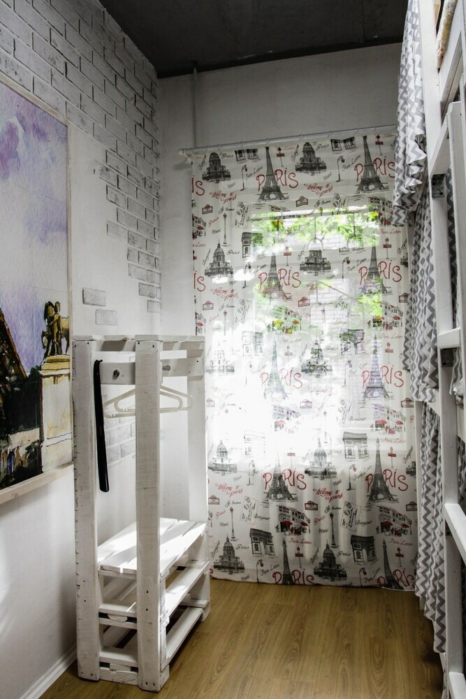 Hostal Loftworld - Hostel