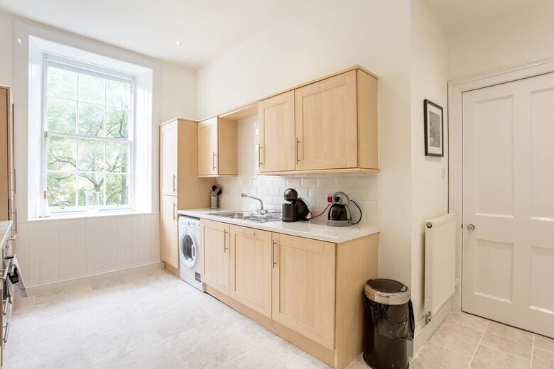 Apartamentos Perfect City Centre Location 50m From Princes St