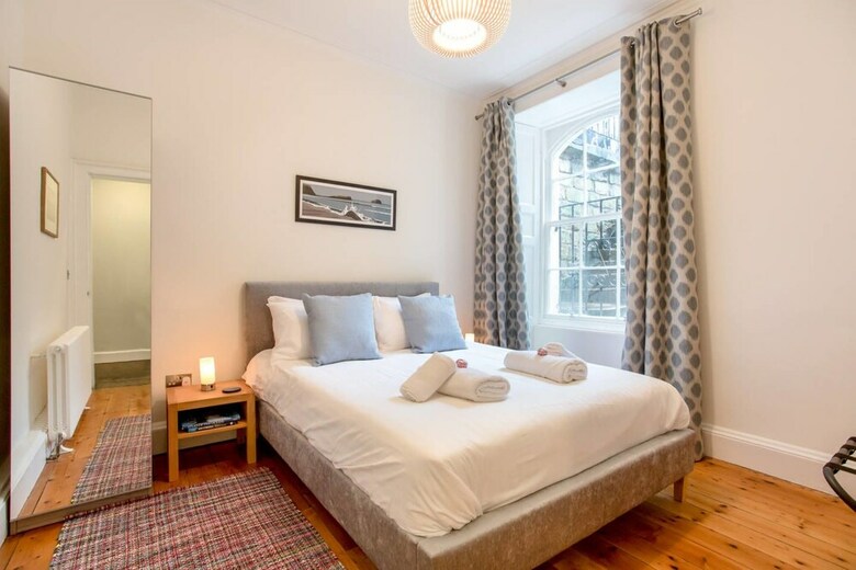 Apartamentos Spacious 2 Bed Apt In Ideal City Centre Location
