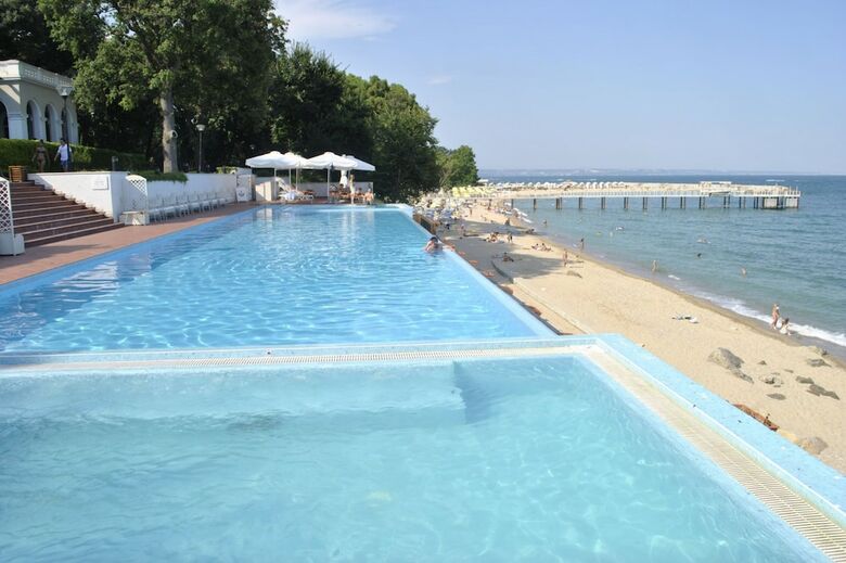 Oasis Boutique Hotel
