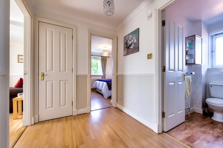 Cozy And Rustic 3bed/2bath Stockbridge Apartment With Free Parking