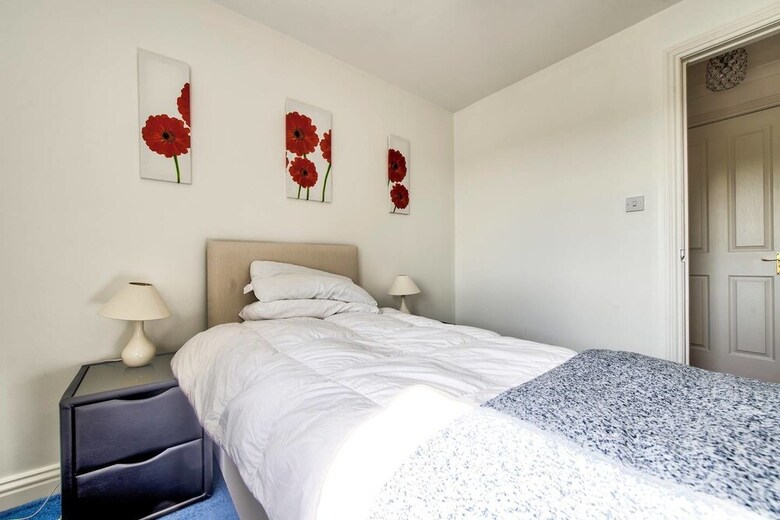 Cozy And Rustic 3bed/2bath Stockbridge Apartment With Free Parking