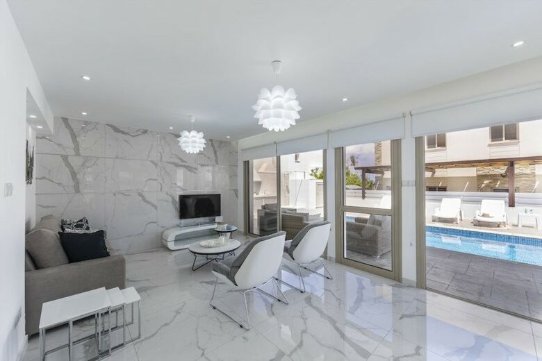 Protaras Sunrise Beach Villa