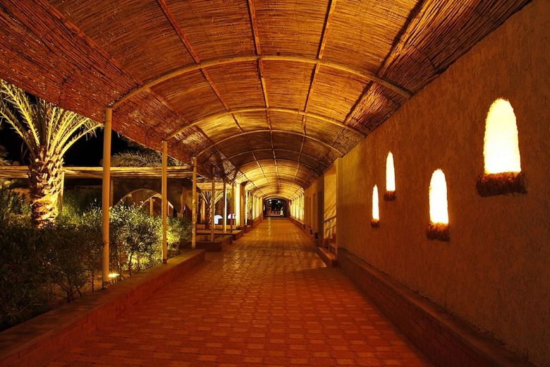 Mraguen Hotel