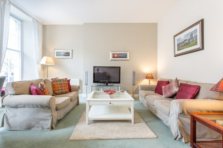 Scse Modern Apartment