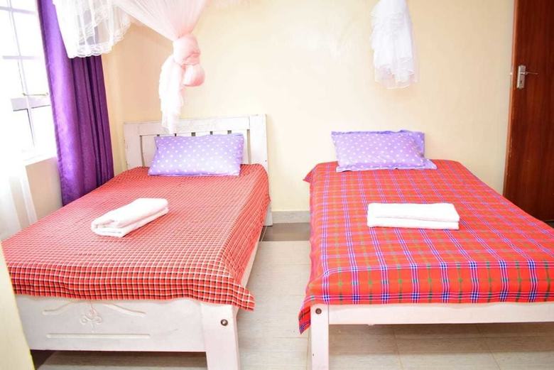 Hotel Ann Airport Home And Tour