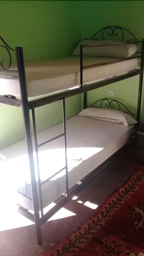 Hostal Dounia Hostel