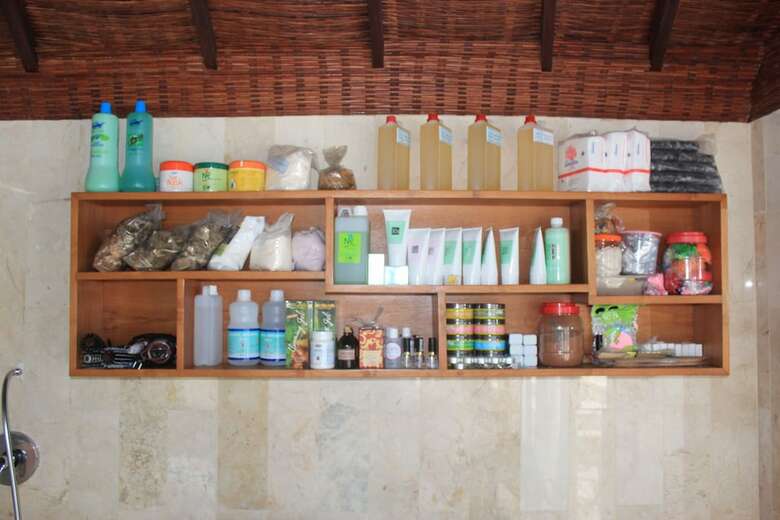 Hotel The Lokha Legian Resort & Spa