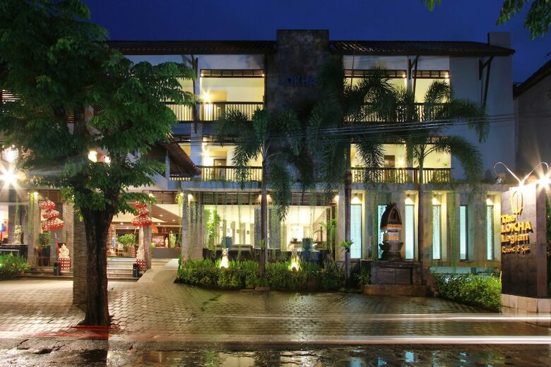 Hotel The Lokha Legian Resort & Spa
