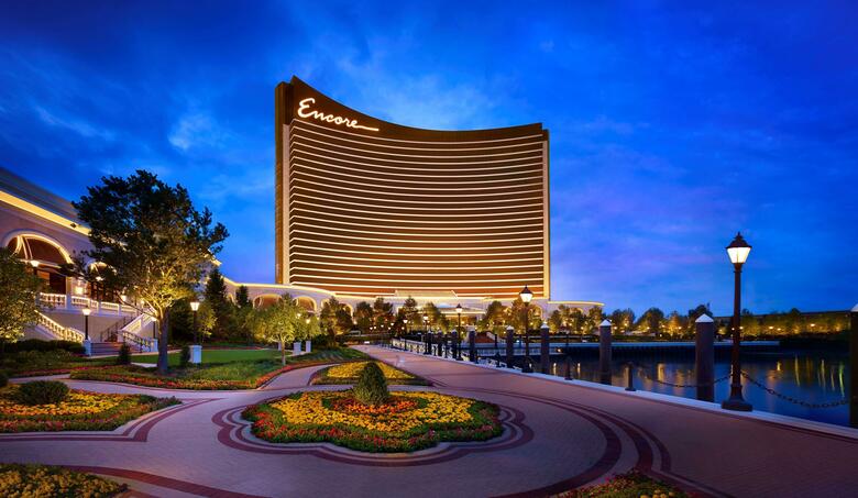 Hotel Encore Boston Harbor