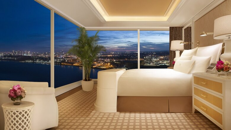Hotel Encore Boston Harbor