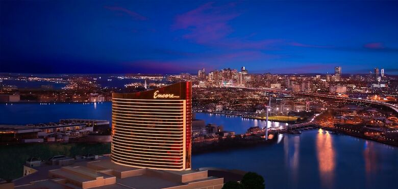 Hotel Encore Boston Harbor