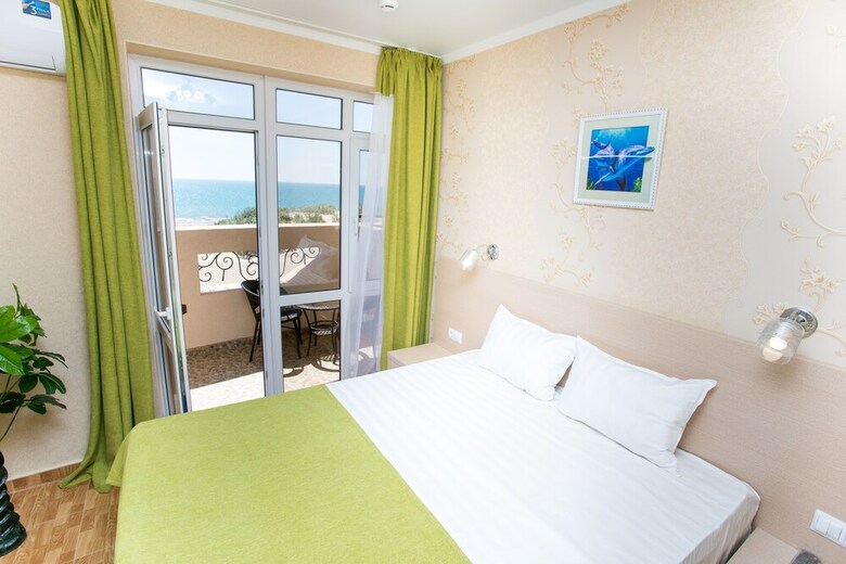 Hotel Alfa Plyus