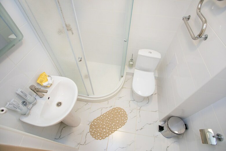 Hotel Alfa Plyus