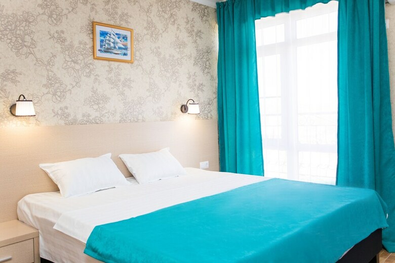 Hotel Alfa Plyus