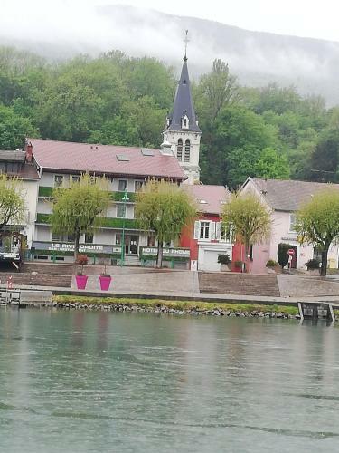 Hotel Du Rhone Seyssel