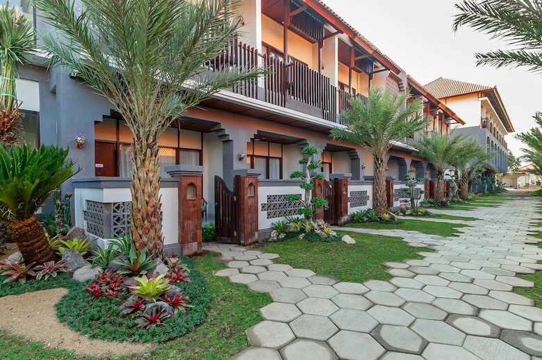 Hotel Lovina Beach Club & Resort