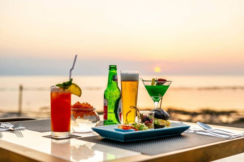 Hotel Lovina Beach Club & Resort