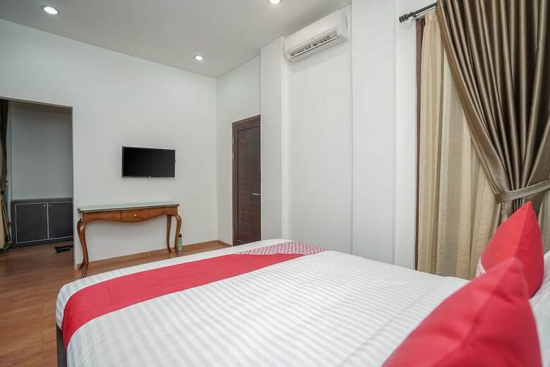 Hostal Oyo 932 Griya Mas Residence Syariah