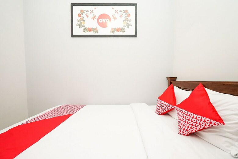 Hotel Oyo 720 Griya Nina Syariah