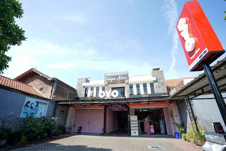 Hotel Oyo 720 Griya Nina Syariah