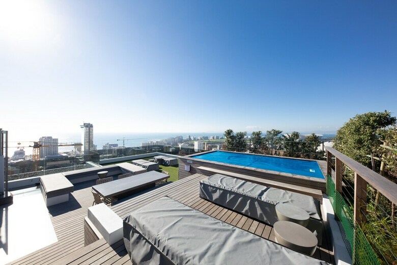 Hotel Penthouse On B
