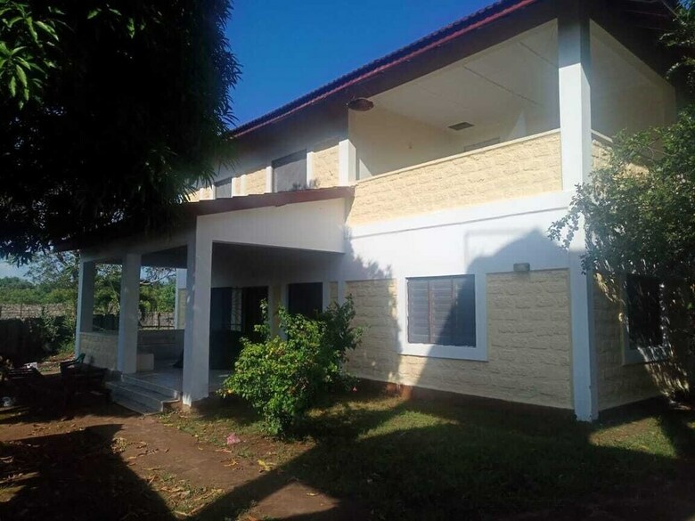 Apple Mango Apartments