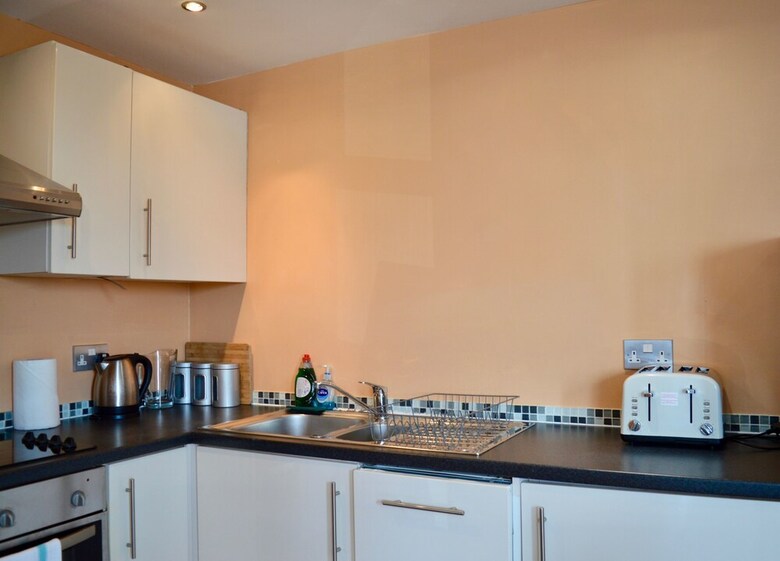 Comfortable 3 Bedroom Apartment In Manchester