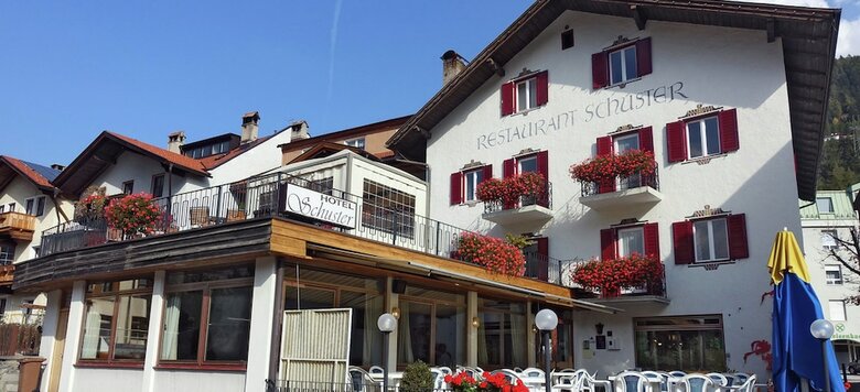 Hotel Schuster