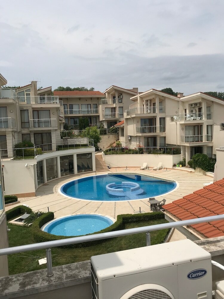 Sun Village