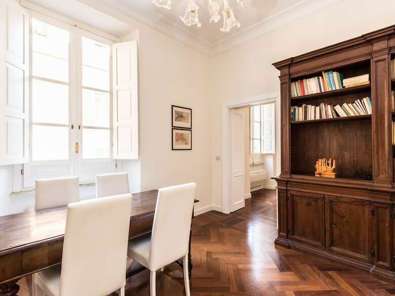 Rsh Luxury Vatican Four Bedroom Apartment