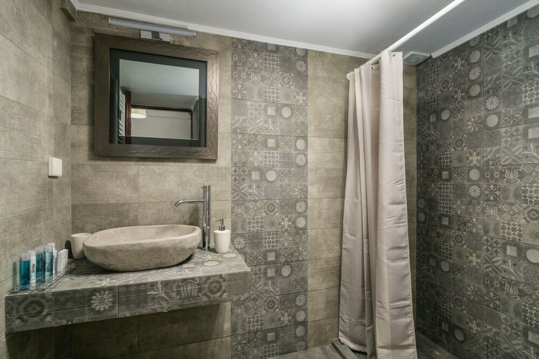 Lovely Maisonette In Beautiful Milos