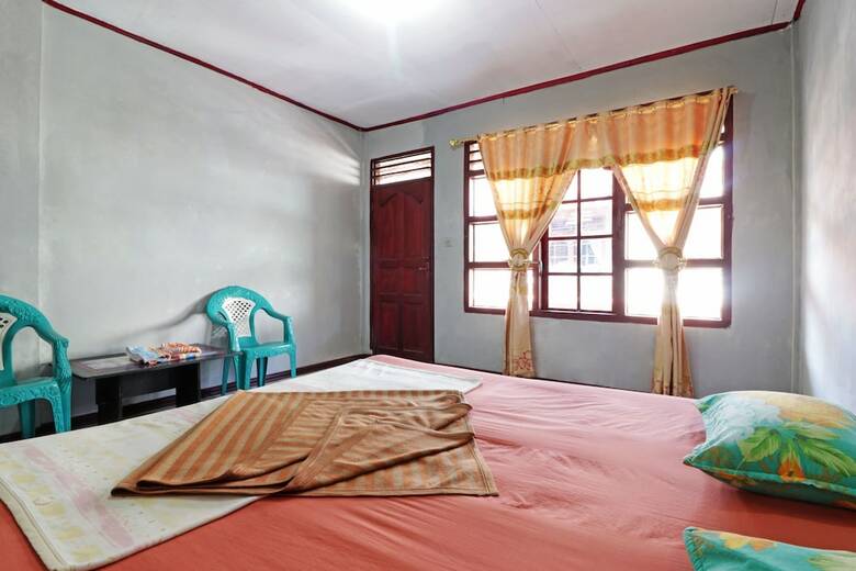 Hotel Roganda Guest House