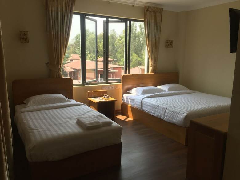 Inle Strand Hotel