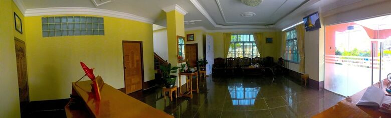 Inle Strand Hotel
